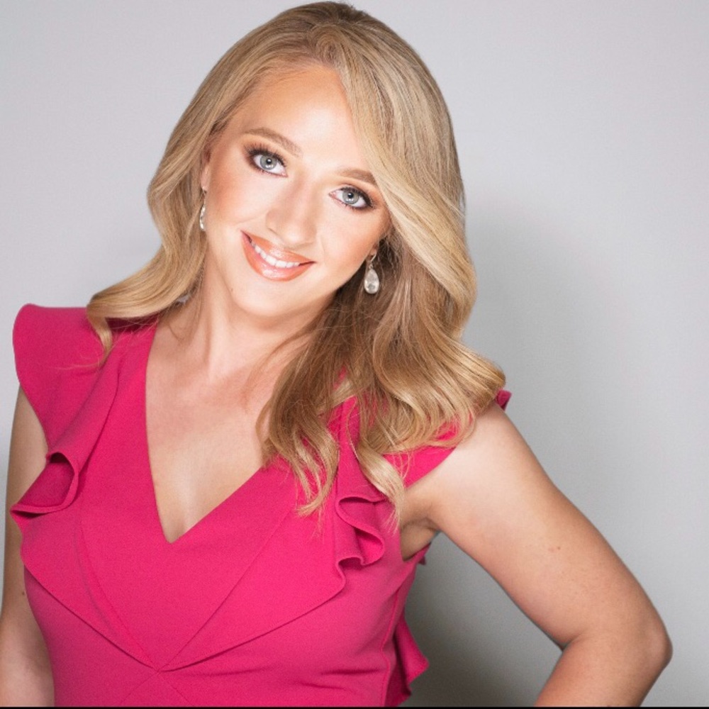 Meet your Posher, Claire